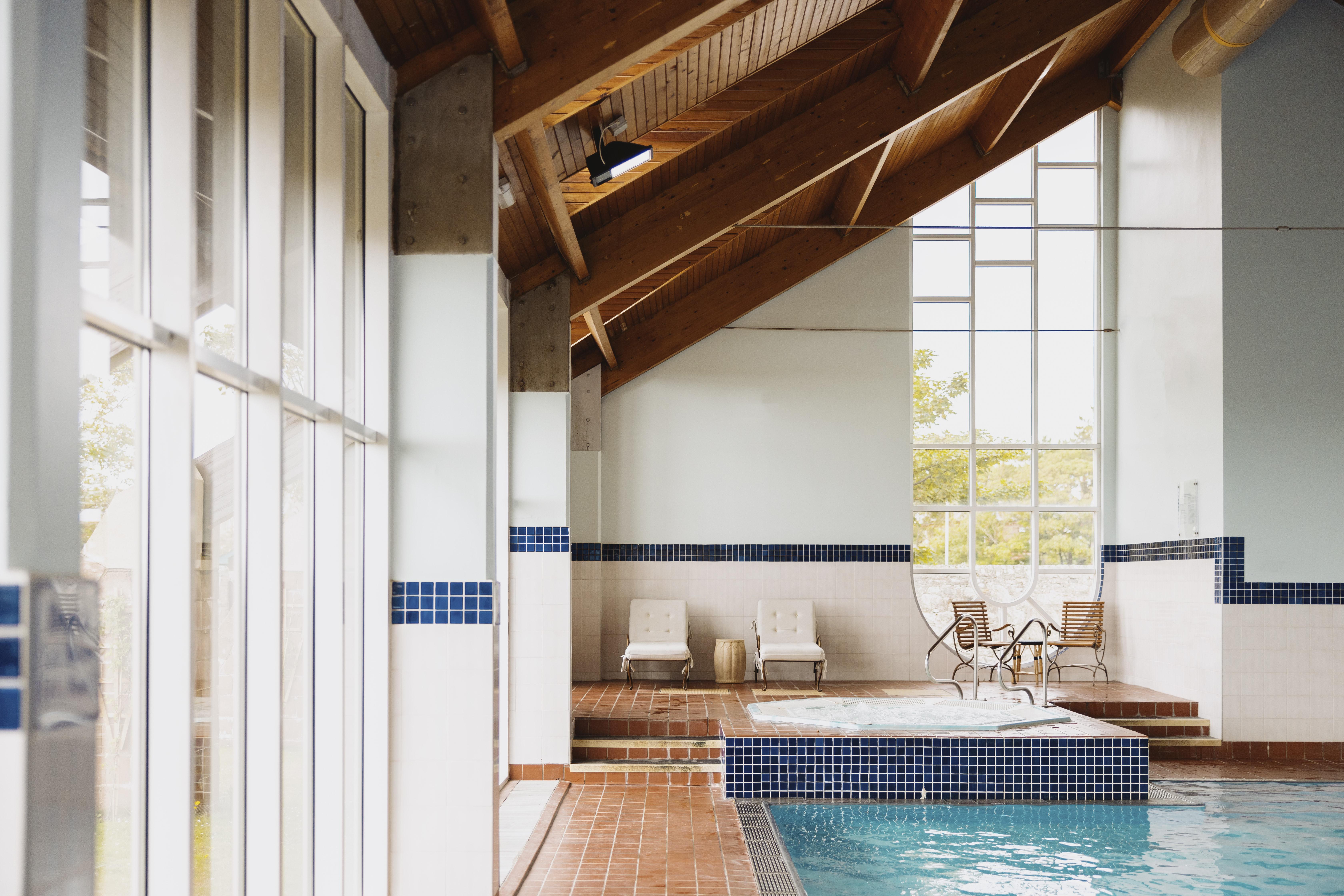 Marine Troon Hotel ภายนอก รูปภาพ The swimming pool at the National Nordic Centre